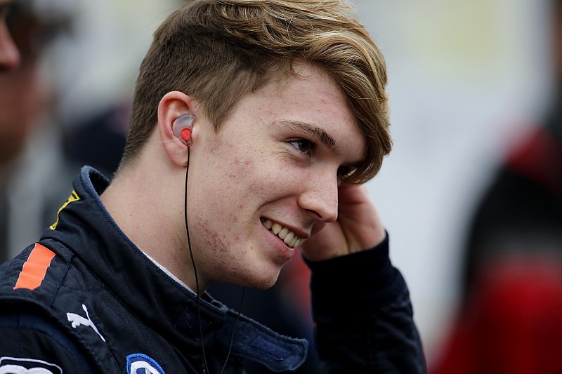 ティクトゥム、アジアF3ウィンターシリーズに参戦