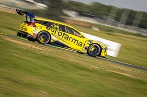 Stock Car: Fraga vence de ponta a ponta primeira etapa da temporada 2025, em Interlagos