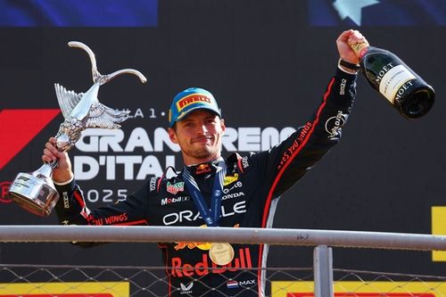 Verstappen: “Piastri’nin yerinde olsam Norris’e yol vermezdim”