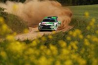 Mikkelsen sprawdzi kilku pilot&oacute;w