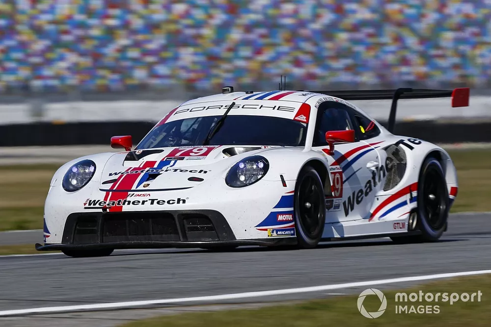 #79 WeatherTech Racing Porsche 911 RSR - 19, GTLM: Cooper MacNeil, Gianmaria Bruni, Richard Lietz, Kevin Estre