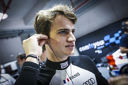 Panis stays on WTCR grid with Comtoyou