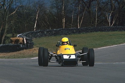 El primer monoplaza de Senna vuelve a la pista