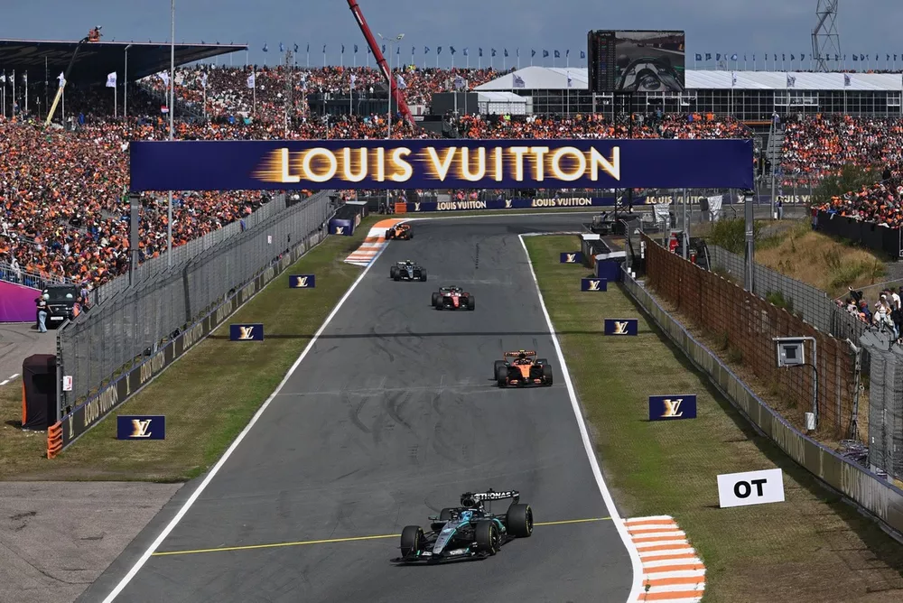 Charles Leclerc, Ferrari, Lando Norris, McLaren, George Russell, Mercedes