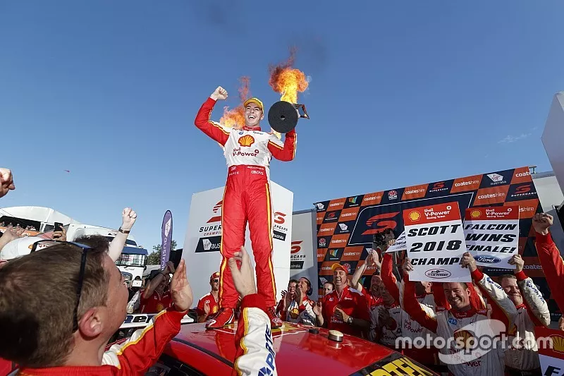 Champion Scott McLaughlin, DJR Team Penske Ford