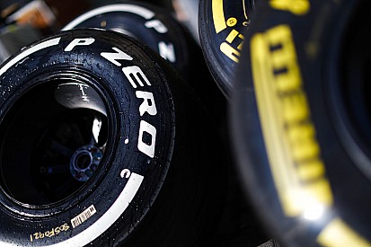Ezeket a jelöléseket fogja használni a Pirelli az F1-es teszteken: útmutatás a rajongóknak