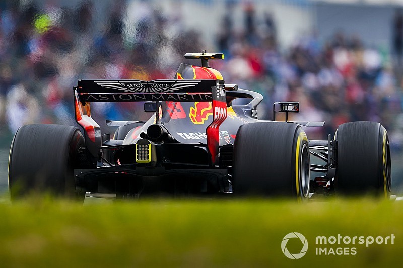 Verstappen szerint a Mercedes egyszerűen túl gyors Japánban, így marad a Ferrari