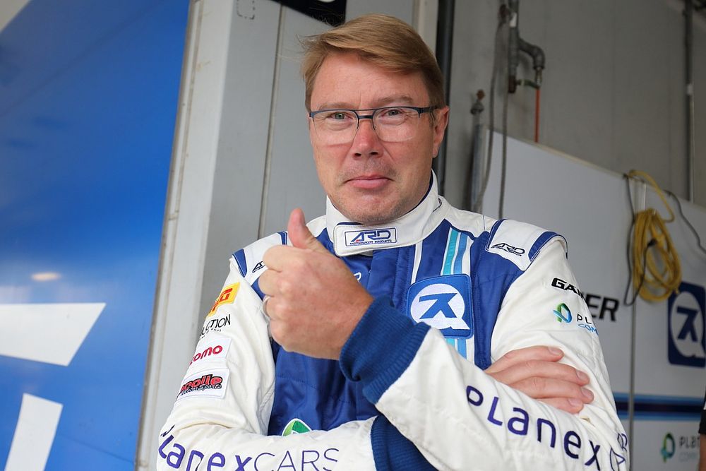 Mika Hakkinen (# 11 Planex SmaCam Racing)