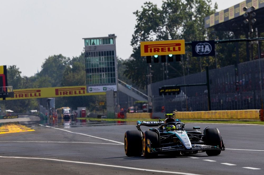 Lewis Hamilton, Mercedes F1 W15 