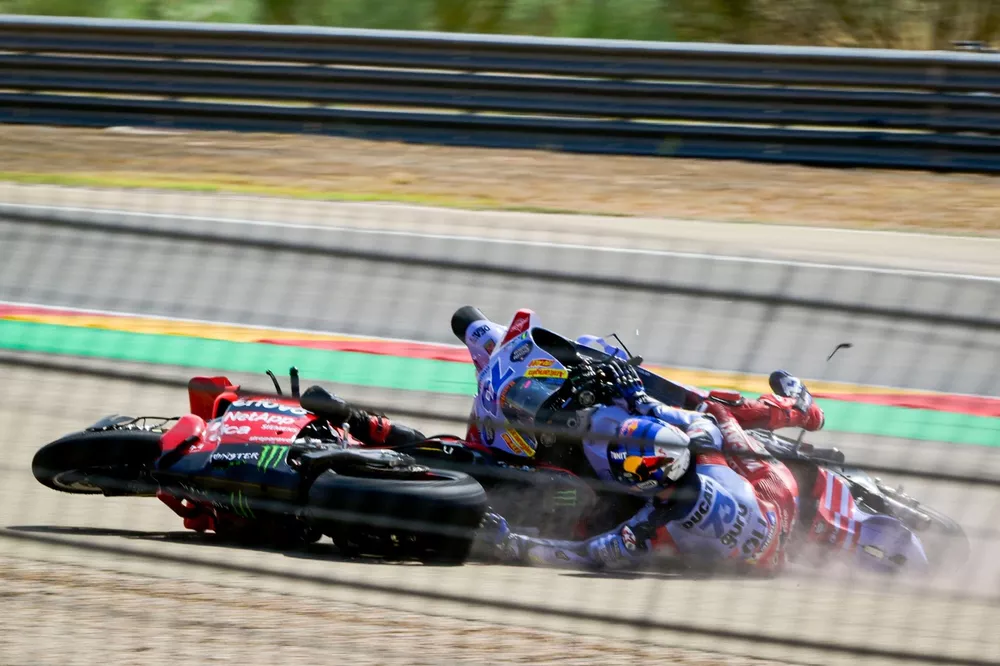 Francesco Bagnaia, Ducati Team, Alex Marquez, Gresini Racing crash