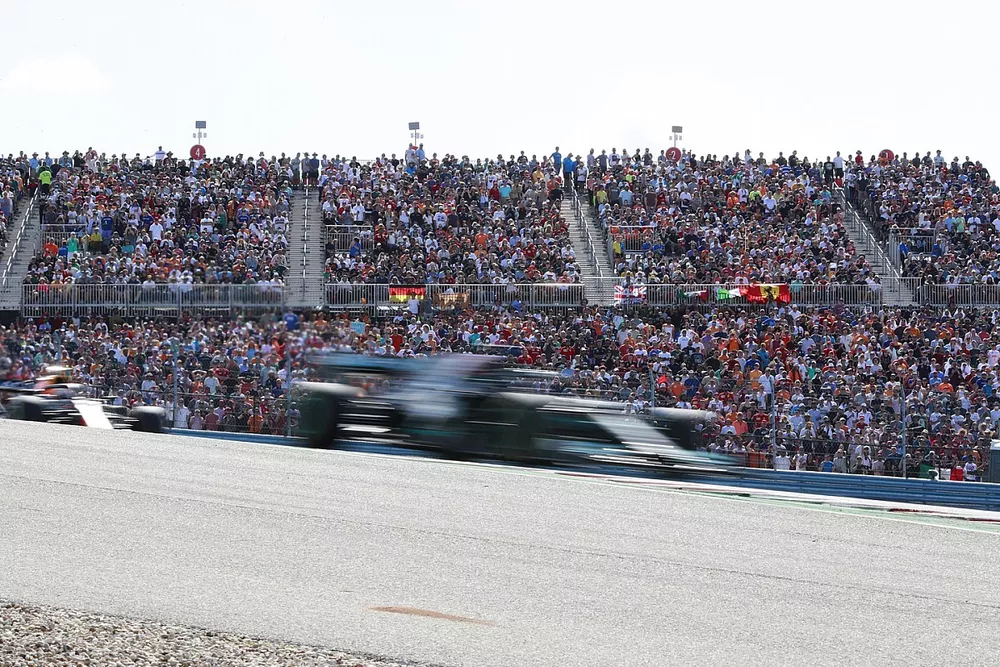 Lewis Hamilton, Mercedes W12