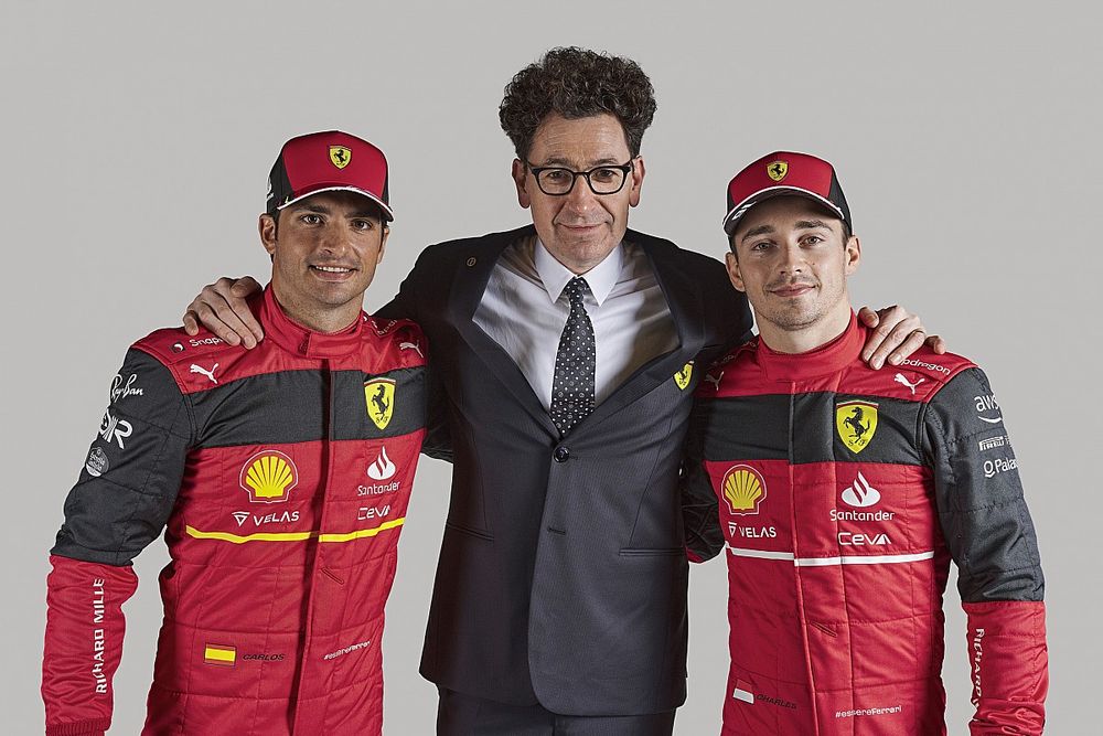 Charles Leclerc, Carlos Sainz Jr., Ferrari, Mattia Binotto, Team Principal, Ferrari 
