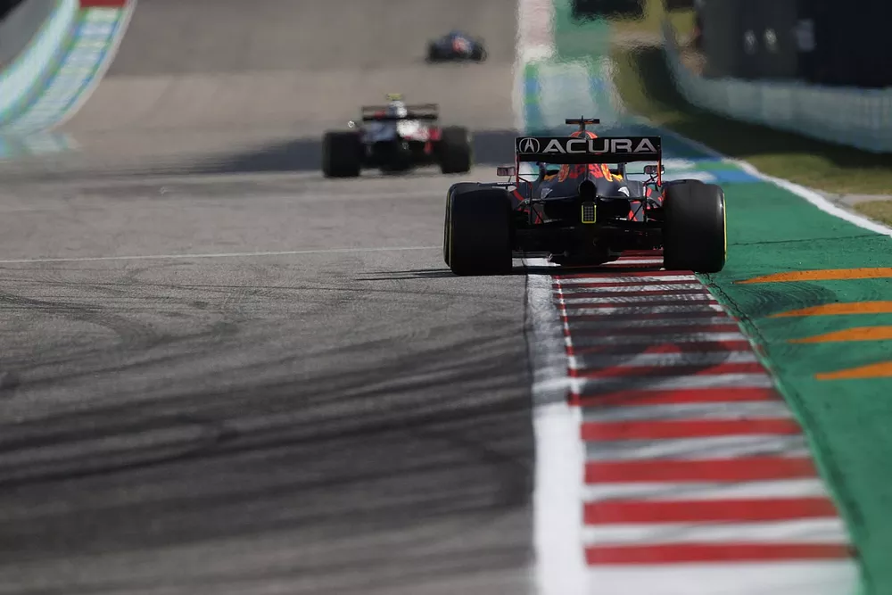 Max Verstappen, Red Bull Racing RB16B