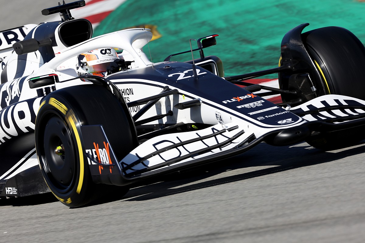 超貴重3年分★F1日本GPアルファタウリ応援席限定マフラータオル　角田裕毅ホンダ F1 アルファタウリ 応援グッズ マフラータオル 角田裕毅 - メルカリ