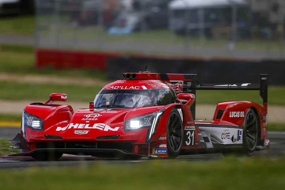 #31 Action Express Racing Cadillac DPi: Pipo Derani, Tristan Nunez