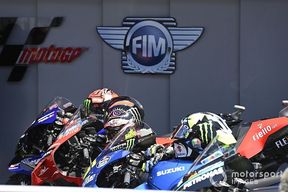 Las motos de MotoGP en parc ferme