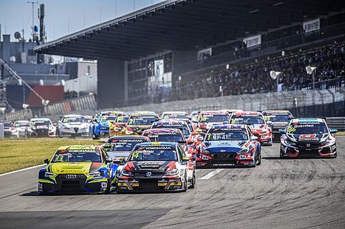 Jefe del WTCR prev&eacute; un futuro "cruel" para los motores de combusti&oacute;n