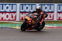 Acosta: "Los muros est&aacute;n muy cerca en Sachsenring, habr&iacute;a que ir a otro circuito"