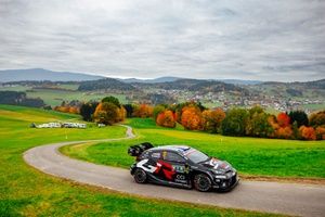 Ogier abandona y Rovanpera toma el liderato en el Rally de Europa Central