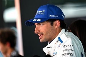 2024 レッドブル ペレス 日本GP カタカナキャップ新品 Red Bull Racing | 日本グランプリ仕様のキャップやチーム