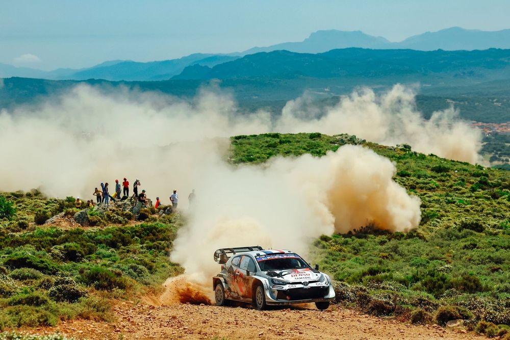 S&eacute;bastien Ogier, Vincent Landais, Toyota Gazoo Racing WRT Toyota GR Yaris Rally1