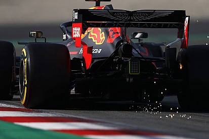 Verstappen over rijden met Honda-motor: “Een andere wereld”