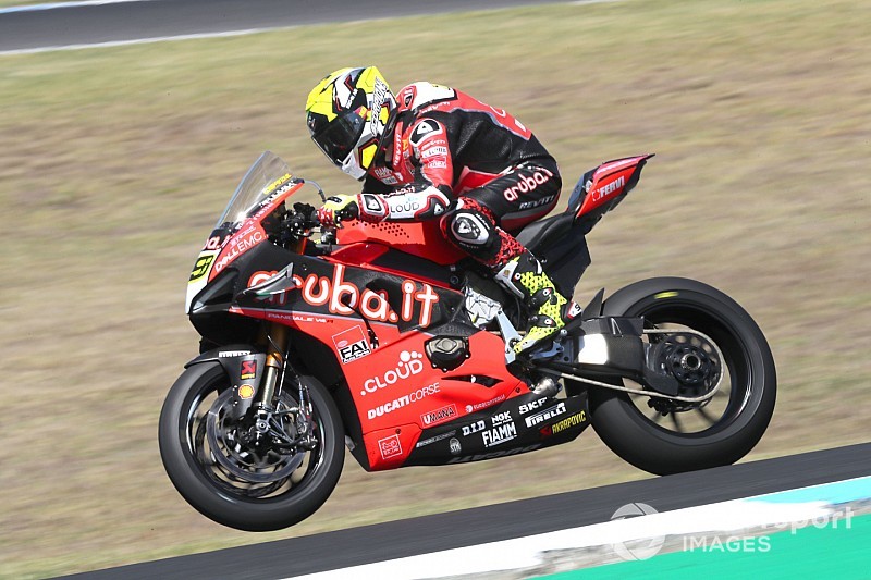 Bautista e la Ducati Panigale V4 dominano al debutto a Phillip Island in Gara 1!