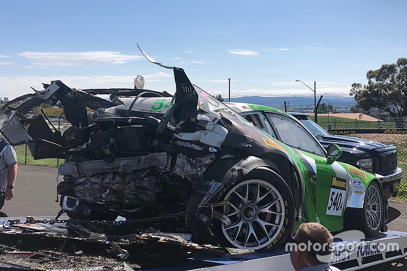 Early crashes take toll on Bathurst field