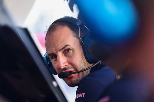 F1: Ap&oacute;s demiss&atilde;o, ex-chefe da Alpine tem irm&atilde;o preso com fortuna em dinheiro vivo