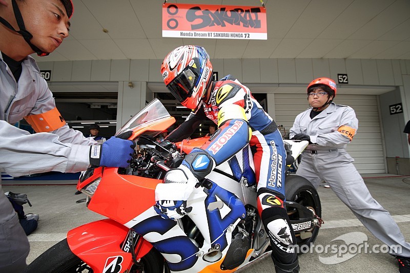 伊藤真一、23回目の鈴鹿8耐挑戦は“左手骨折”で不完全燃焼