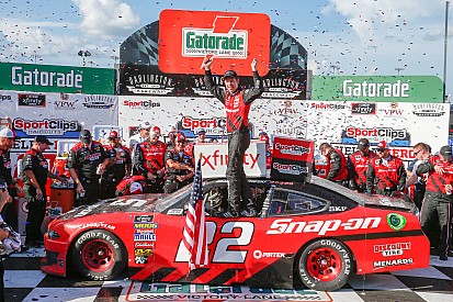 Brad Keselowski takes win in wild Xfinity race at Darlington