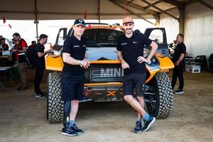 Navegador franc&ecirc;s retorna ao Dakar 11 meses ap&oacute;s grave acidente e amputa&ccedil;&atilde;o de uma perna