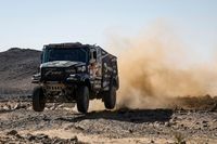 Dakar 2026 | Camion, Tappa 12: Zala in testa, Van den Brink punta al 2&deg; posto