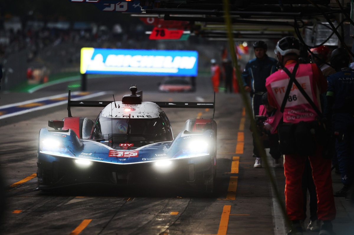 WEC | Alpine con quattro piloti al Fuji, restano a casa Da Costa e Makowiecki