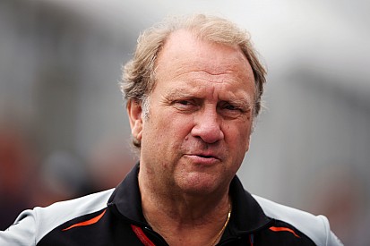 McLaren signs Fernley to head IndyCar project