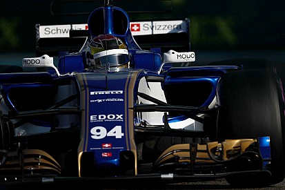 Mercedes, Wehrlein'a test pilotluğu teklif edecek