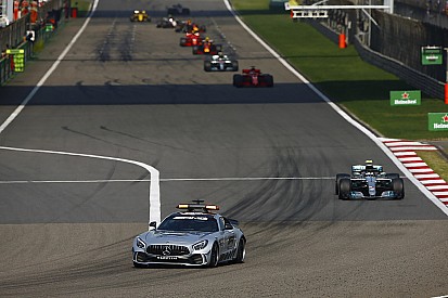 Vettel nem érti, miért pont akkor volt szükség a biztonsági autóra Sanghajban