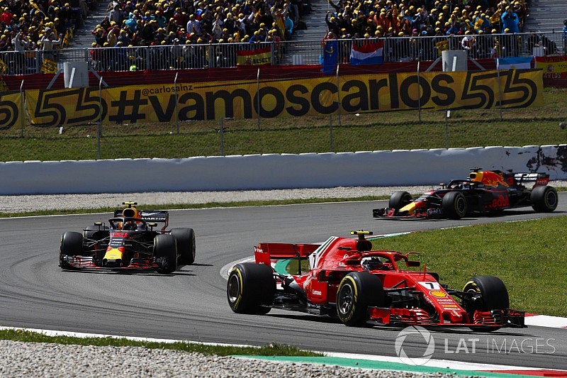 Raikkonen, Ferrari'nin lastikler yüzünden geride kalmış olabileceğini düşünüyor