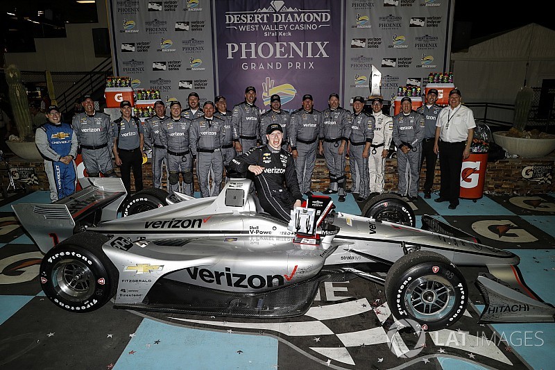 IndyCar: Newgarden kalahkan Wickens-Rossi di Phoenix
