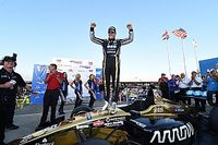 Urrutia: "Estoy en una muy buena posici&oacute;n para firmar para la IndyCar"