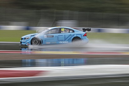 WTCC Ningbo: Hauptrennen fällt ins Wasser - Girolami zum Sieger erklärt