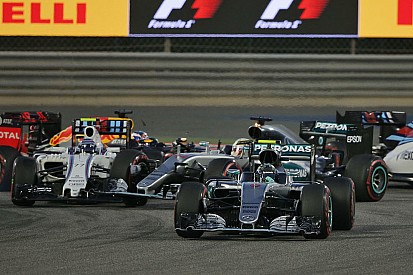 Hamilton says damage made him lose performance
