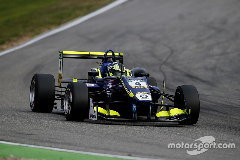 Norris confirmed at Carlin for full F3 season in 2017
