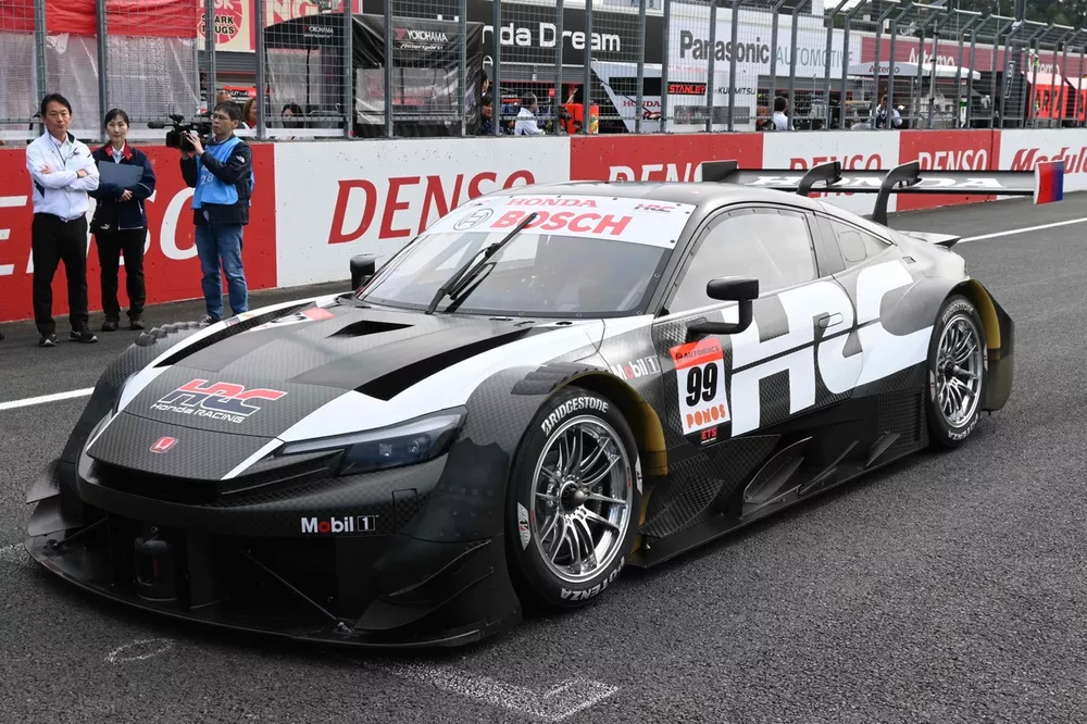 プレリュードGT、大観衆の前で駆ける。スーパーGT最終戦でデモランを