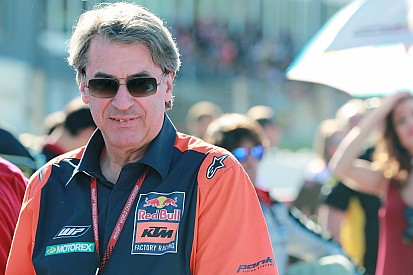 Керівник KTM: У Формули 1 можуть змагатися манекени, а Формула Е - збочення