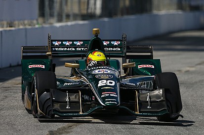 Pigot é confirmado na Carpenter em 2018