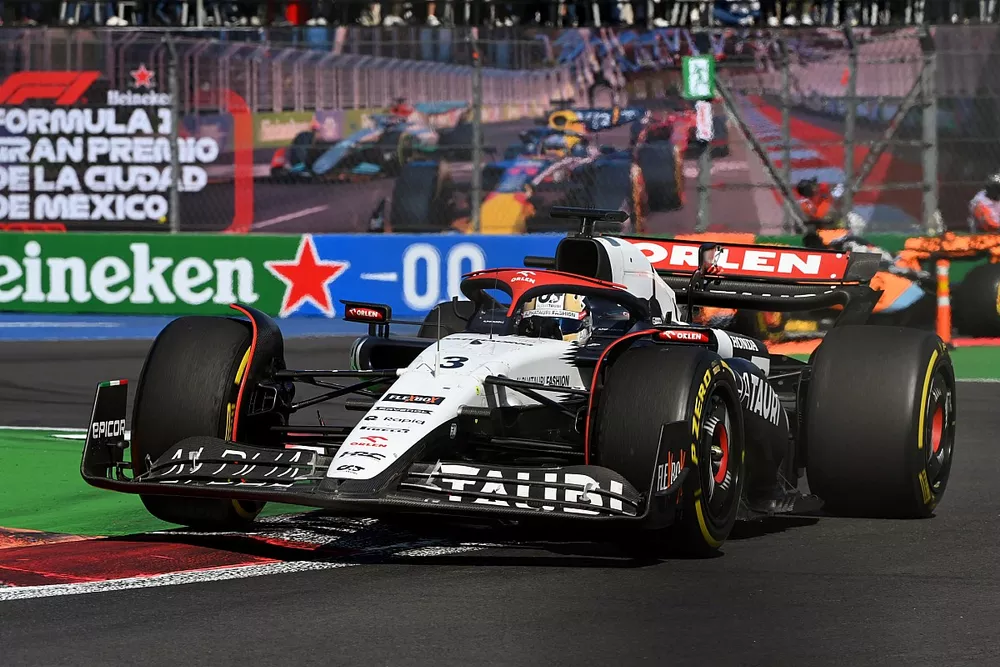 Daniel Ricciardo, AlphaTauri AT04