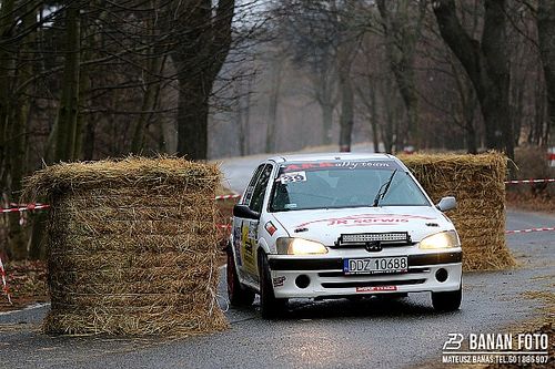 Jak koronawirus wpływa na amator&oacute;w?