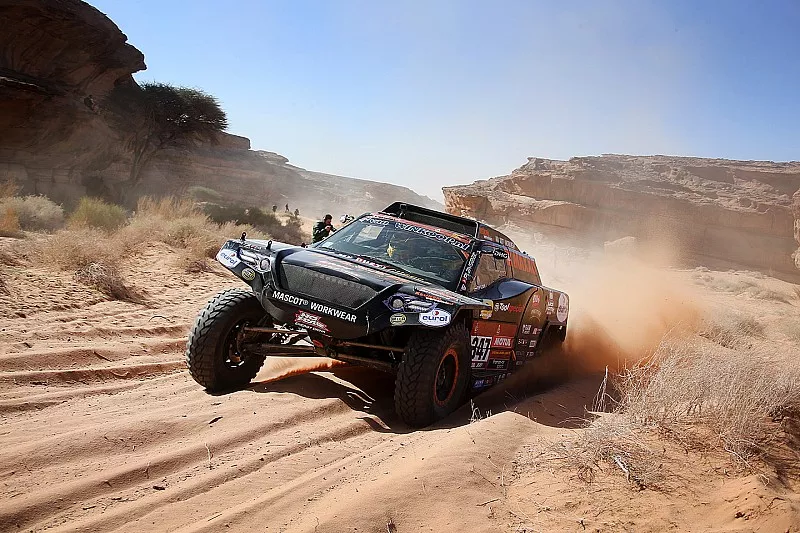 #347 Jefferies and Maxxis Dakar Team: Tim Coronel, Tom Coronel