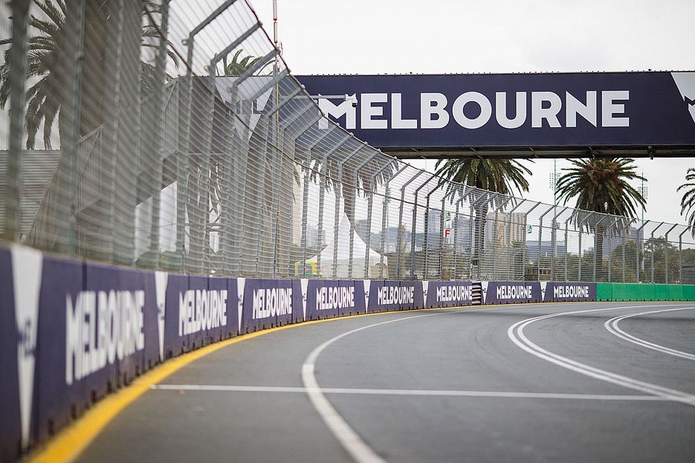 Preparativos en el circuito